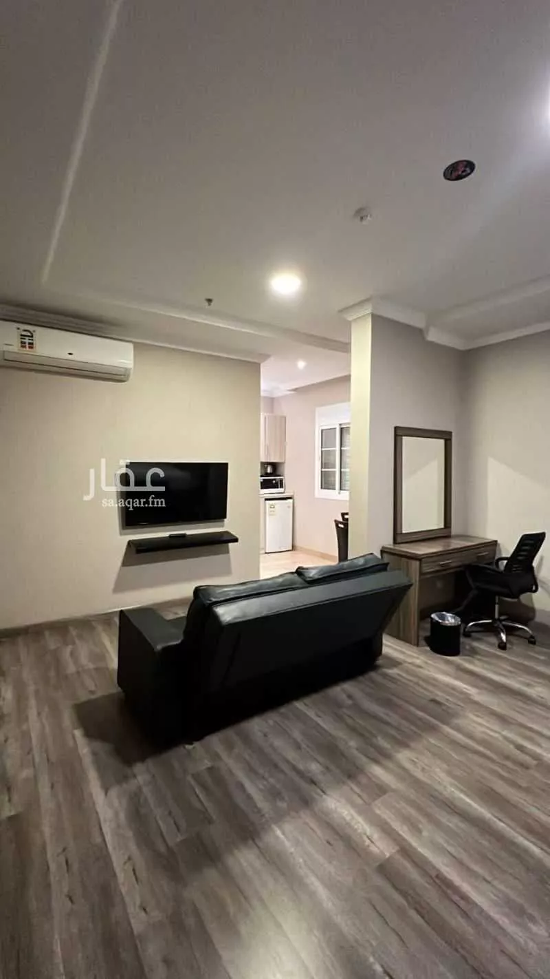 2 bedroom apartment in Al Salamah 7