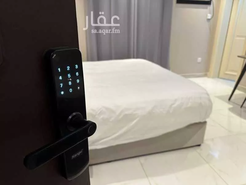 شقة 2 غرف في الزهراء 20