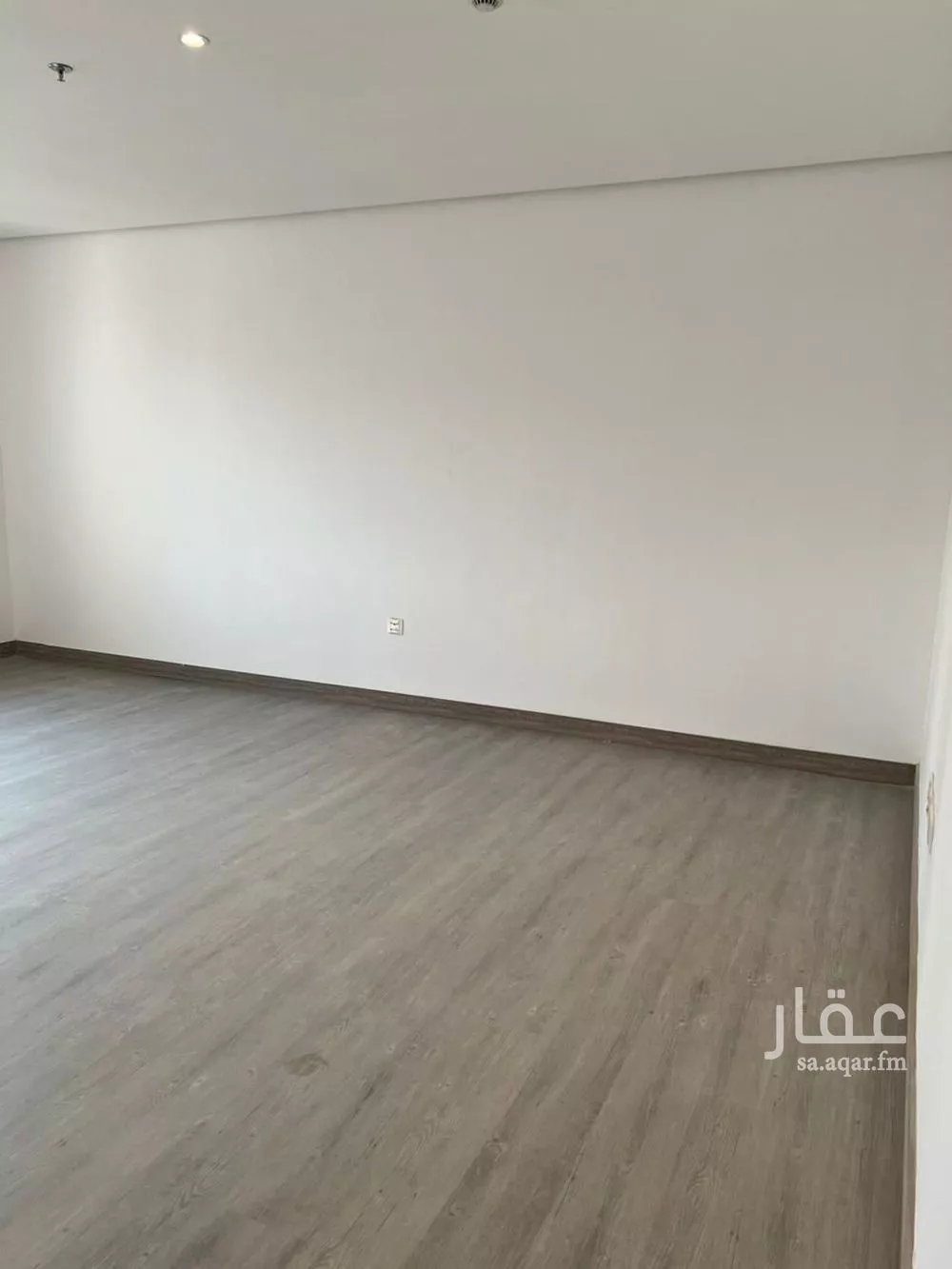 7 bedroom apartment in Al Hamdaniyah 9
