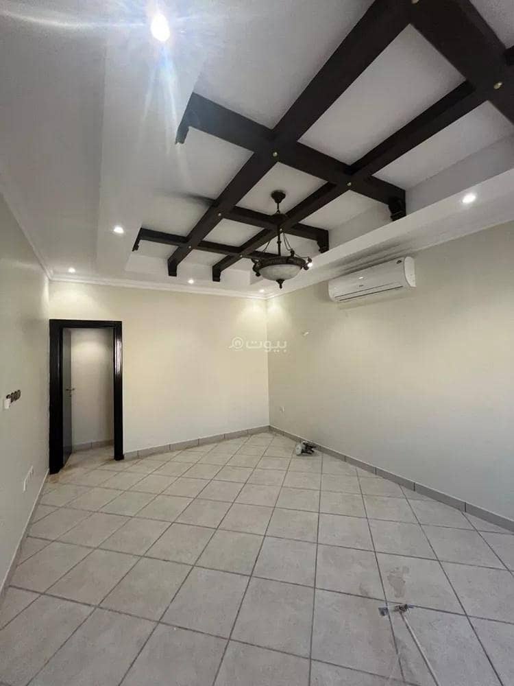 5 bedroom villa in Dhahrat Al Badiah, Riyadh 2