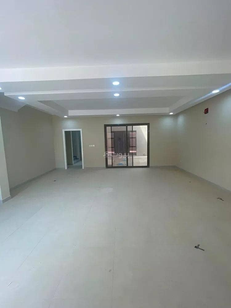 5 bedroom villa in Al Bashaer, Riyadh 3