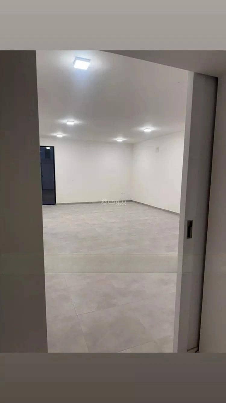 5 bedroom villa in Al Narjis, Riyadh 3