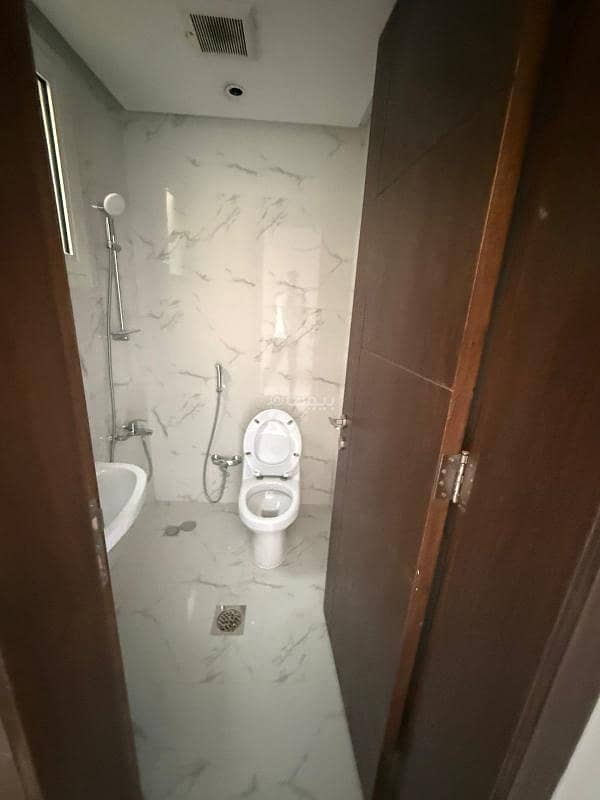 3 bedroom villa in Irqah, Riyadh 8
