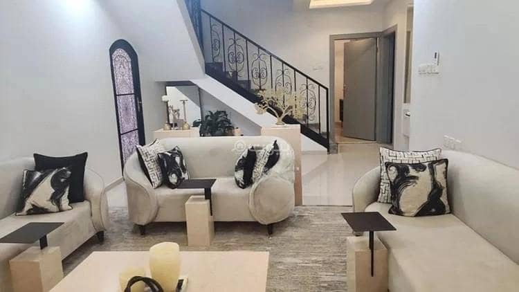 3 bedroom villa in Granada, Riyadh 2