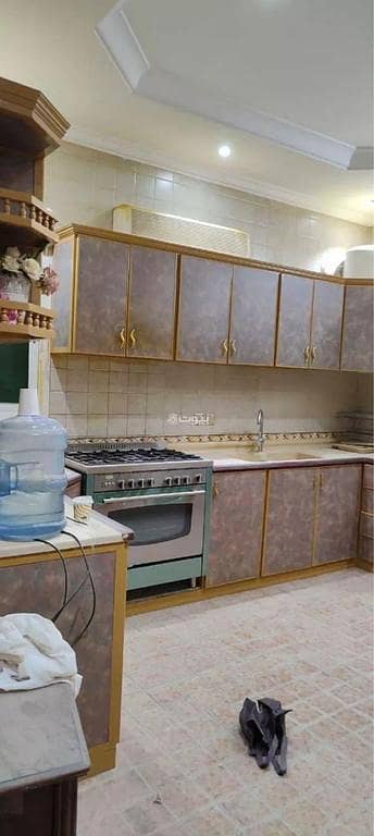 7 bedroom villa in Al Fayha, Riyadh 11