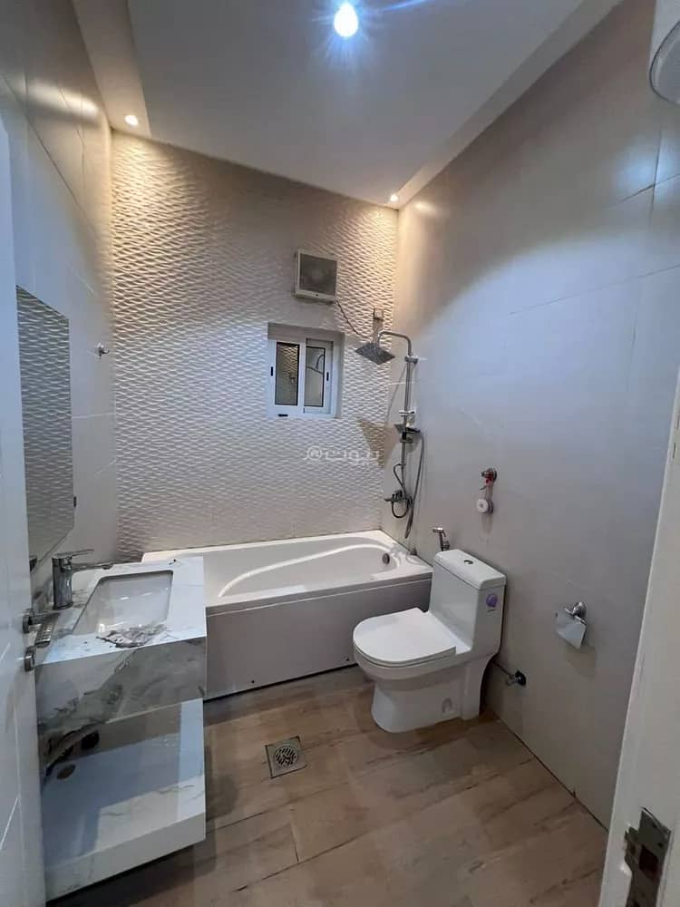 4 bedroom apartment in Az Zomorod, Jeddah 13