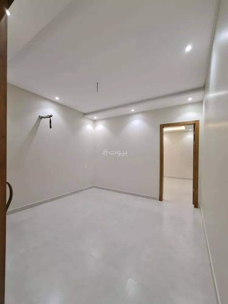 3 bedroom apartment in Al Sawari, Jeddah 8