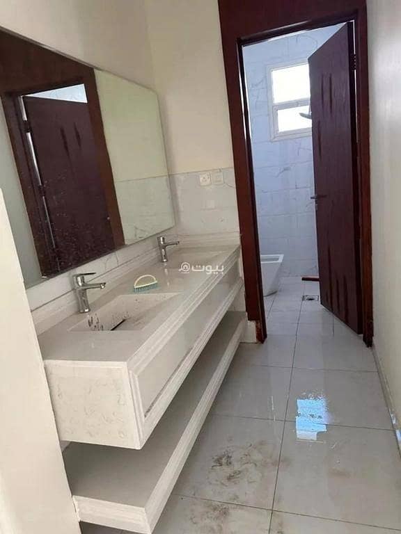 4 bedroom apartment in Al Awali, Riyadh 7