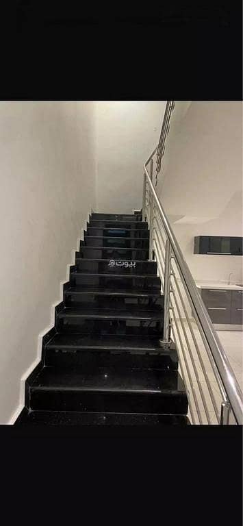 5 bedroom villa in Ar Rakah Al Janubiyah, Eastern Province 10