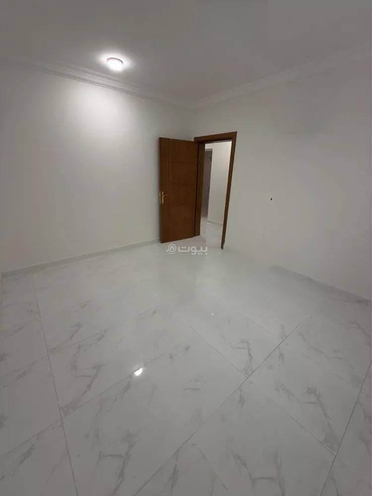 3 bedroom apartment in Al Thuqbah, Eastern Province 7