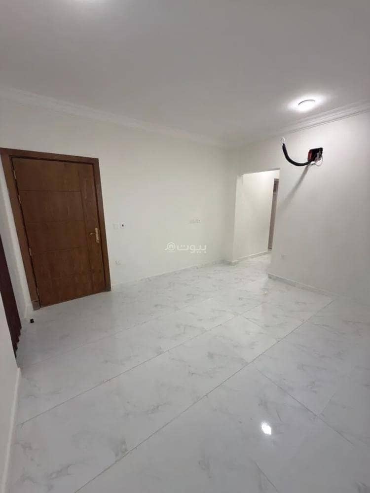 3 bedroom apartment in Al Thuqbah, Eastern Province 8