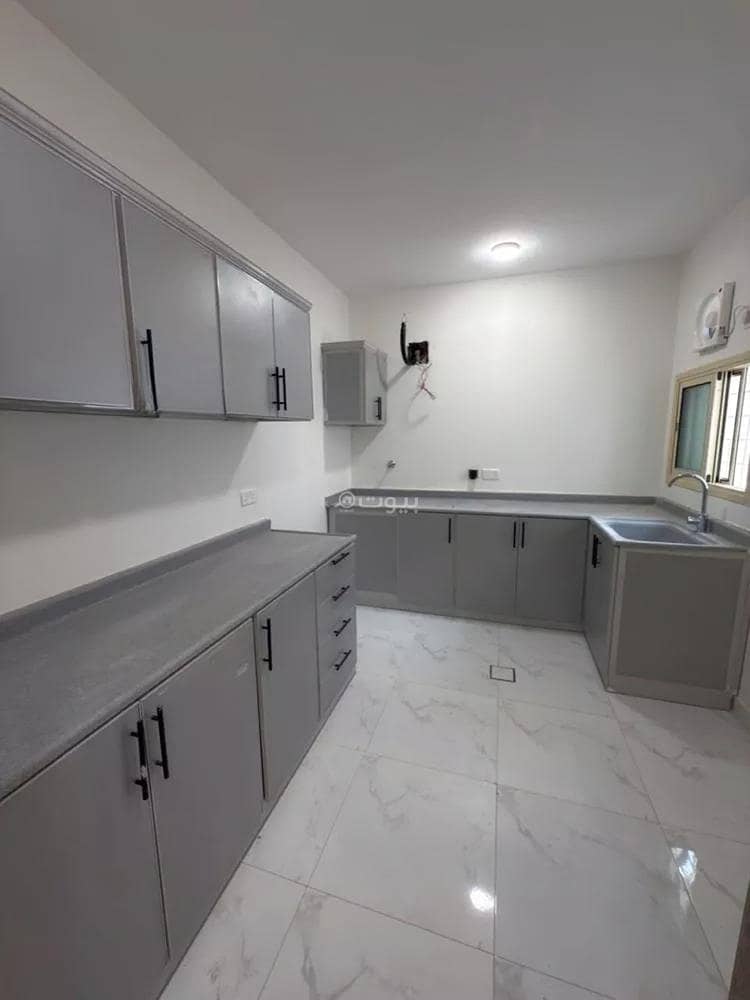 3 bedroom apartment in Al Thuqbah, Eastern Province 11