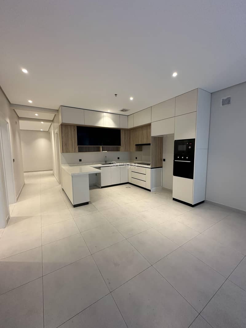 3 bedroom apartment in Al Bahr, Eastern Province 19
