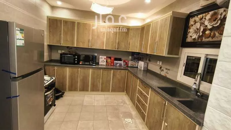 4 bedroom apartment in Al Marwa 5