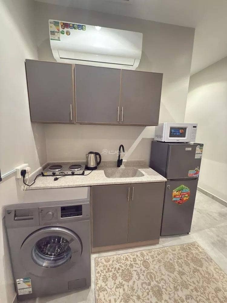 1 bedroom apartment in Al Thuqbah, Eastern Province 10