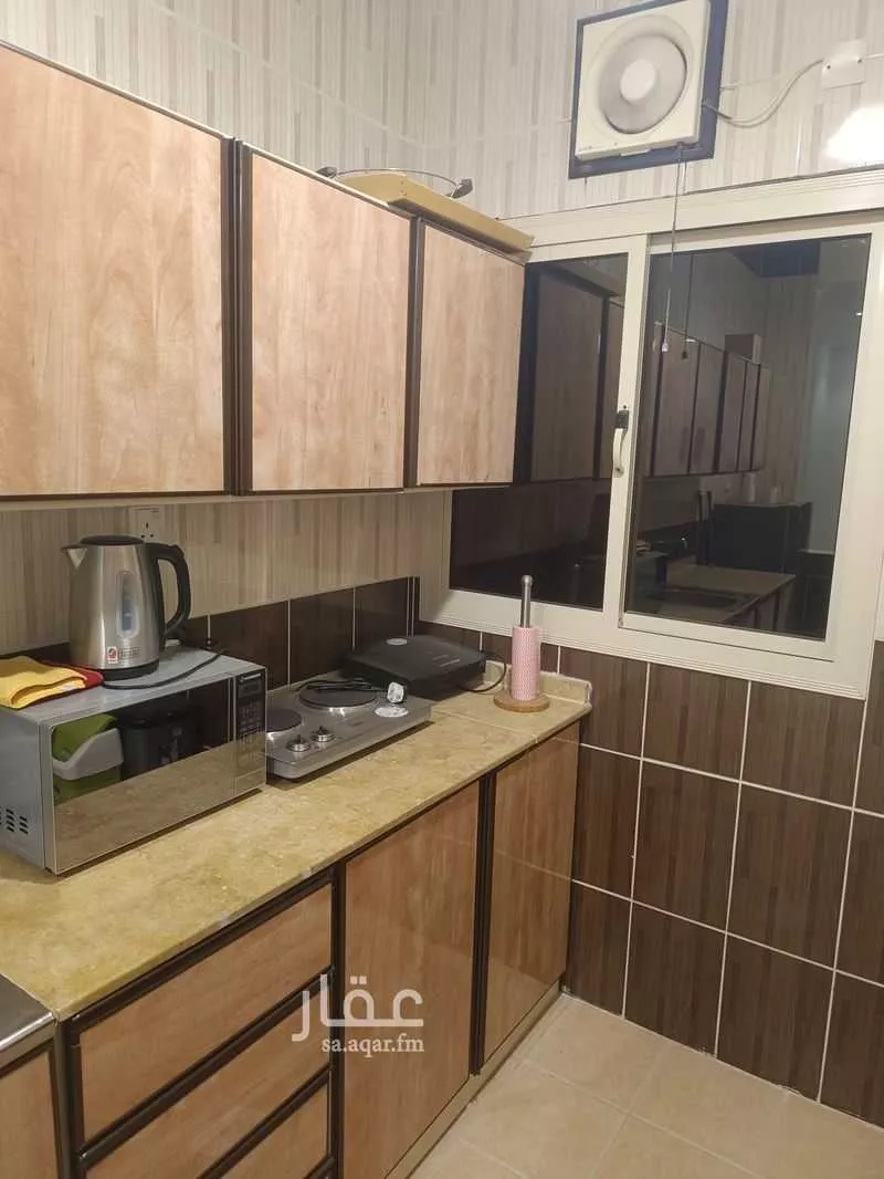 3 bedroom apartment in Al Rawdah 7