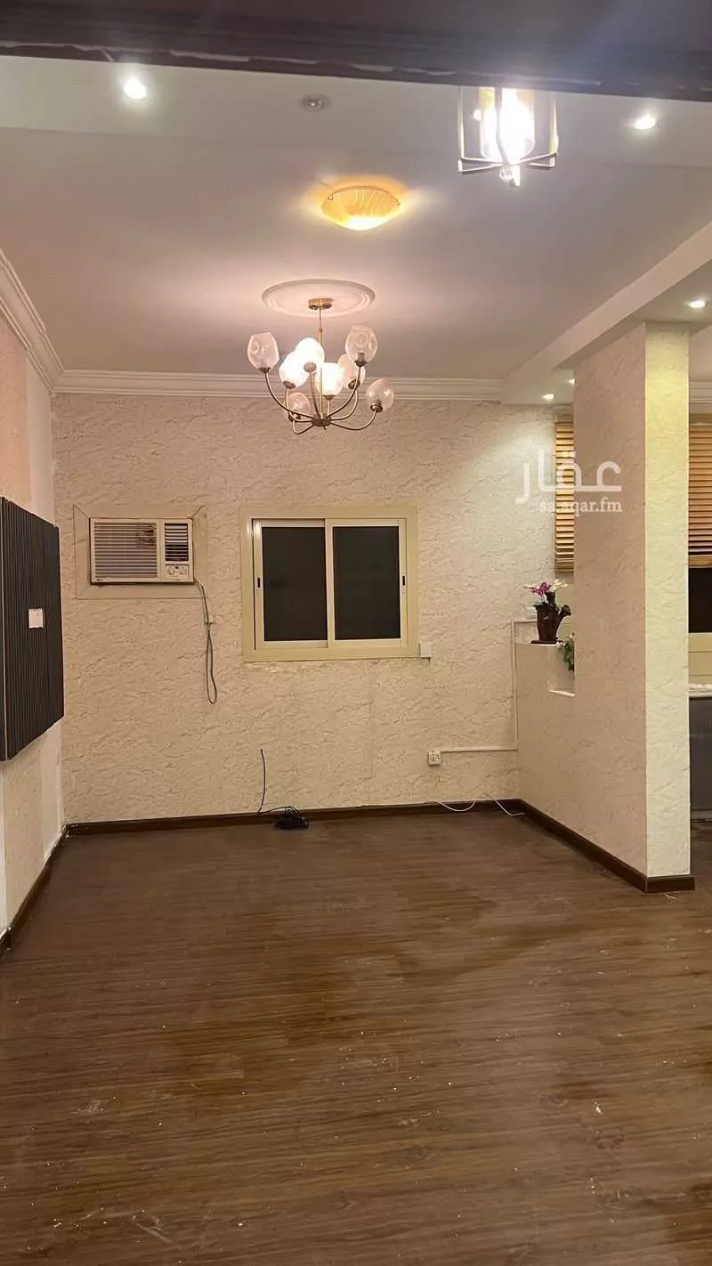 4 bedroom apartment in Al Salamah 7