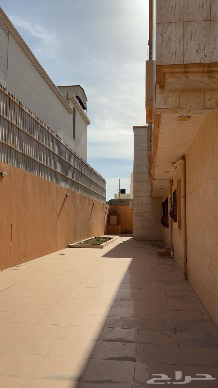 villa in Al Nuzhah, Eastern Province 3