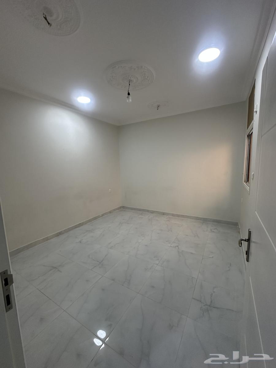 4 bedroom apartment in Al Sahluj, Madinah 5