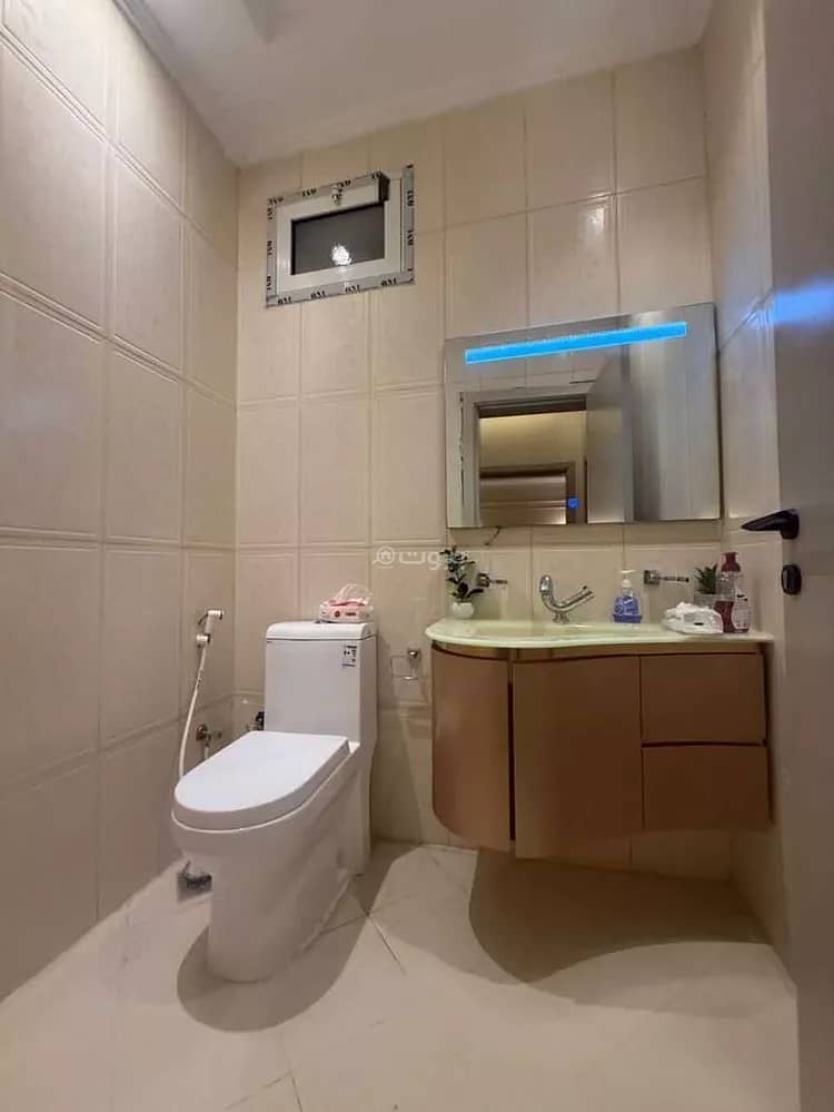 5 bedroom villa in Al Fardus, Jeddah 9