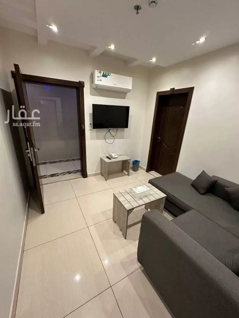 1 bedroom apartment in Al Salamah 4