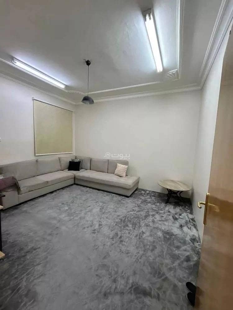 4 bedroom apartment in Ishbiliyah, Riyadh 2