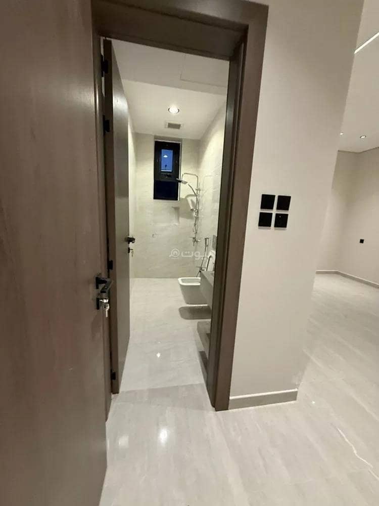 4 bedroom apartment in Al Awali, Riyadh 11