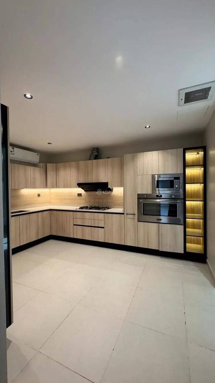 5 bedroom villa in King Khalid International Airport, Riyadh 9