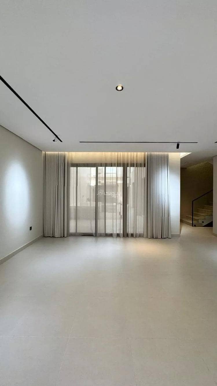 5 bedroom villa in King Khalid International Airport, Riyadh 12