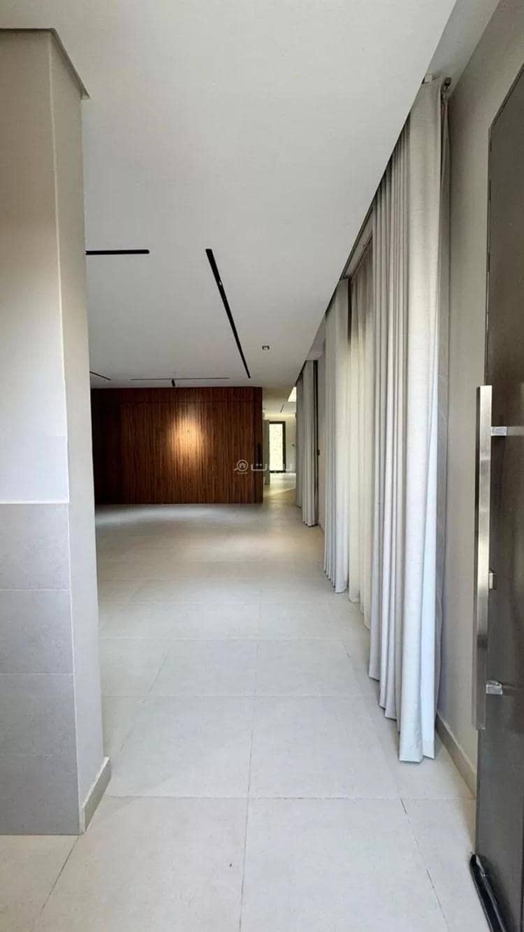 5 bedroom villa in King Khalid International Airport, Riyadh 19