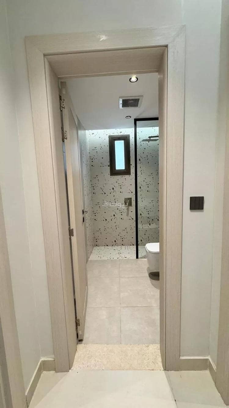 5 bedroom villa in King Khalid International Airport, Riyadh 22