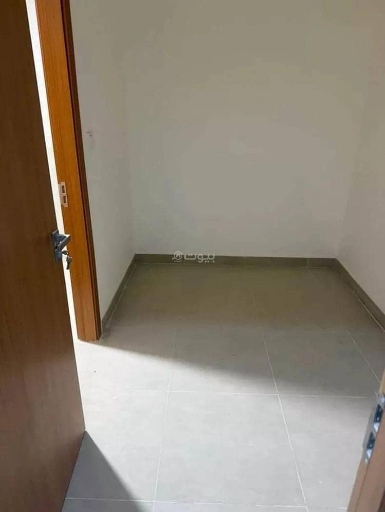 5 bedroom villa in Khuzam, Riyadh 7