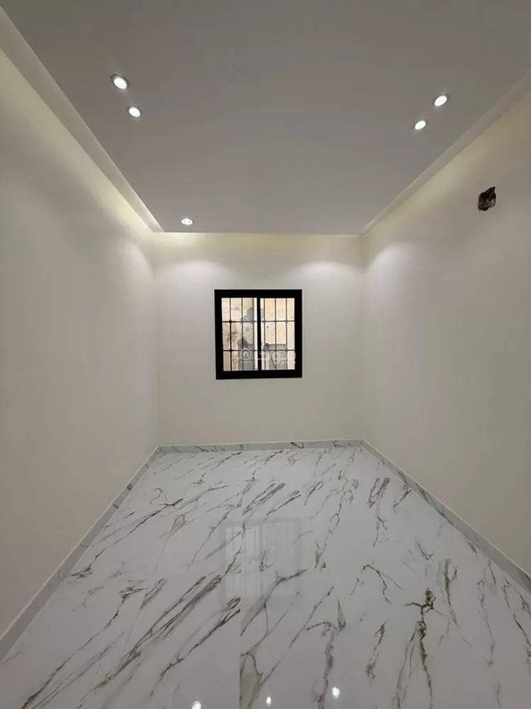 4 bedroom villa in Al Uraija Al Gharbiyah, Riyadh 8