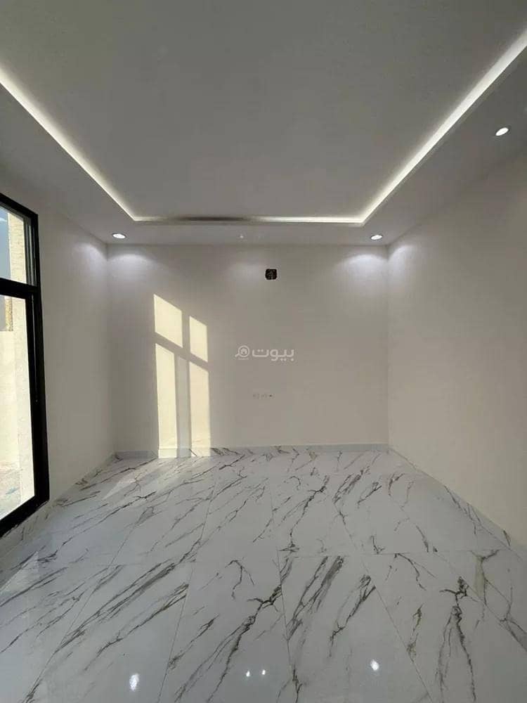 4 bedroom villa in Al Uraija Al Gharbiyah, Riyadh 9