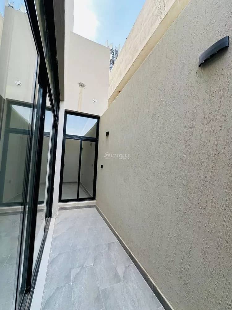 5 bedroom villa in Al Andalus, Riyadh 3
