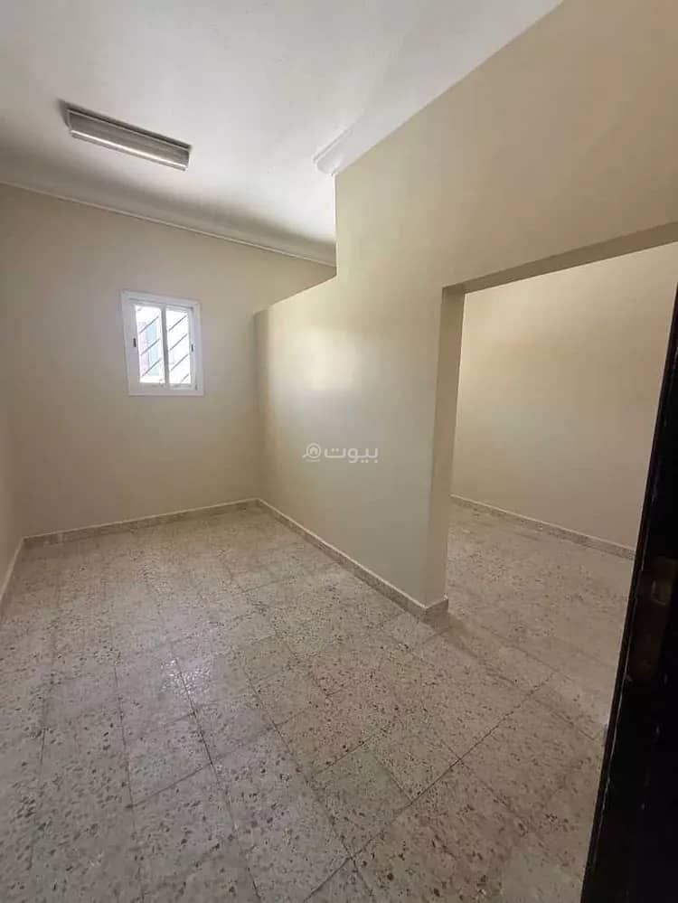 4 bedroom villa in Al Sahafah, Riyadh 7