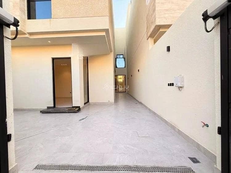 6 bedroom villa in Al Yarmouk, Riyadh 4