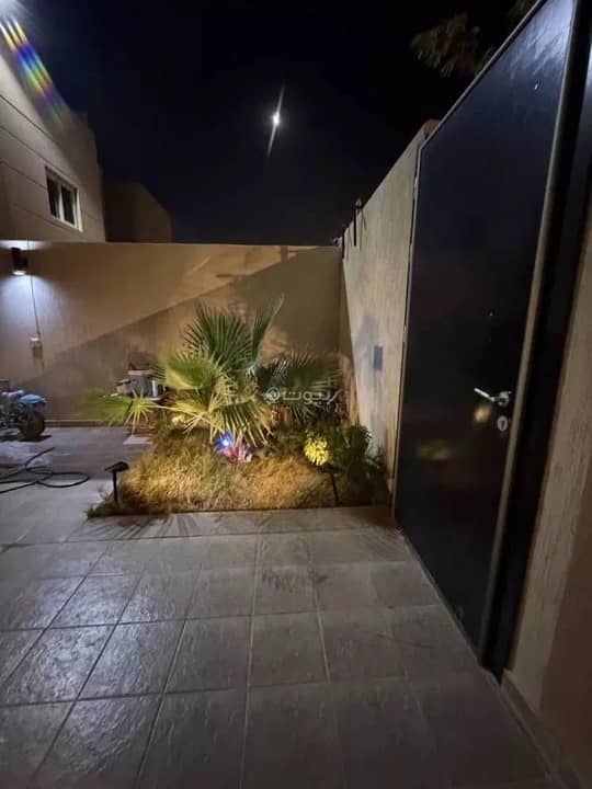 5 bedroom villa in Khuzam, Riyadh 3