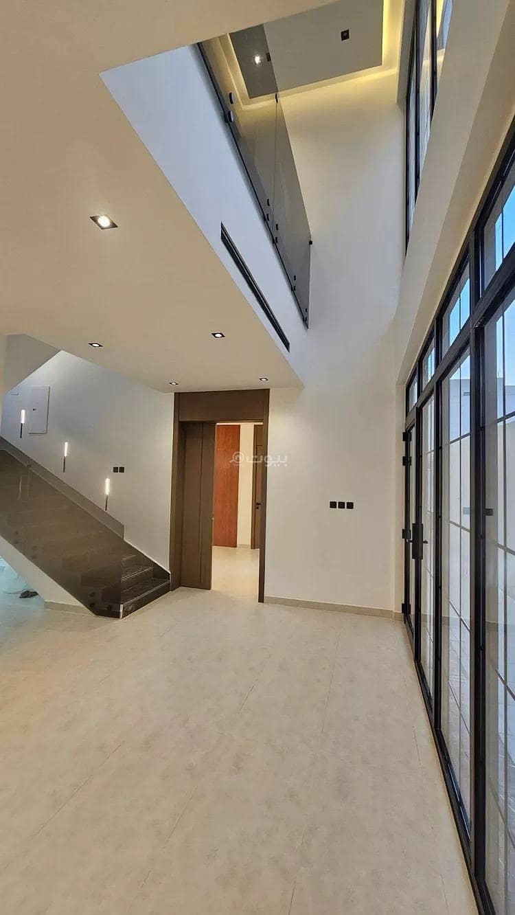 4 bedroom villa in Al Farouq, Riyadh 7