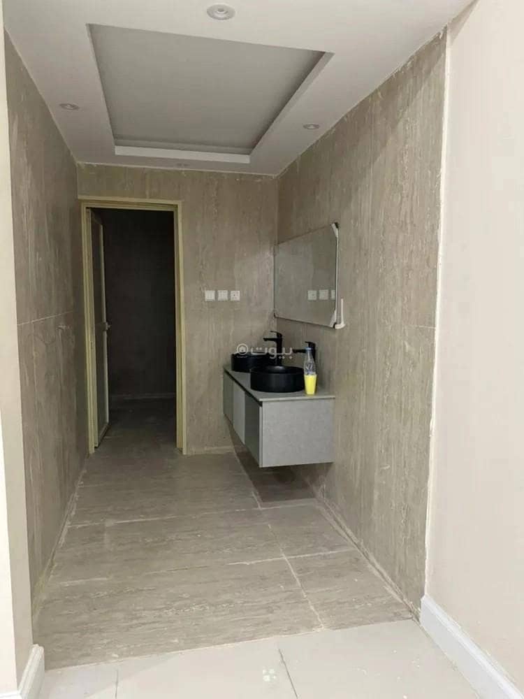 4 bedroom villa in Al Sahafah, Riyadh 9