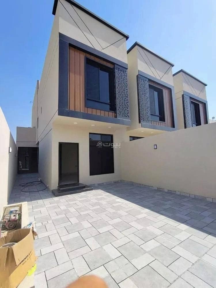 4 bedroom villa in Al Buhairah, Eastern Province 2