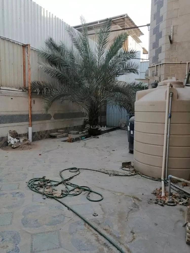 فيلا 5 غرف في المحمدية، الدمام 3