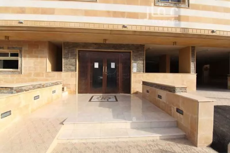 4 bedroom apartment in Al Rehab 4