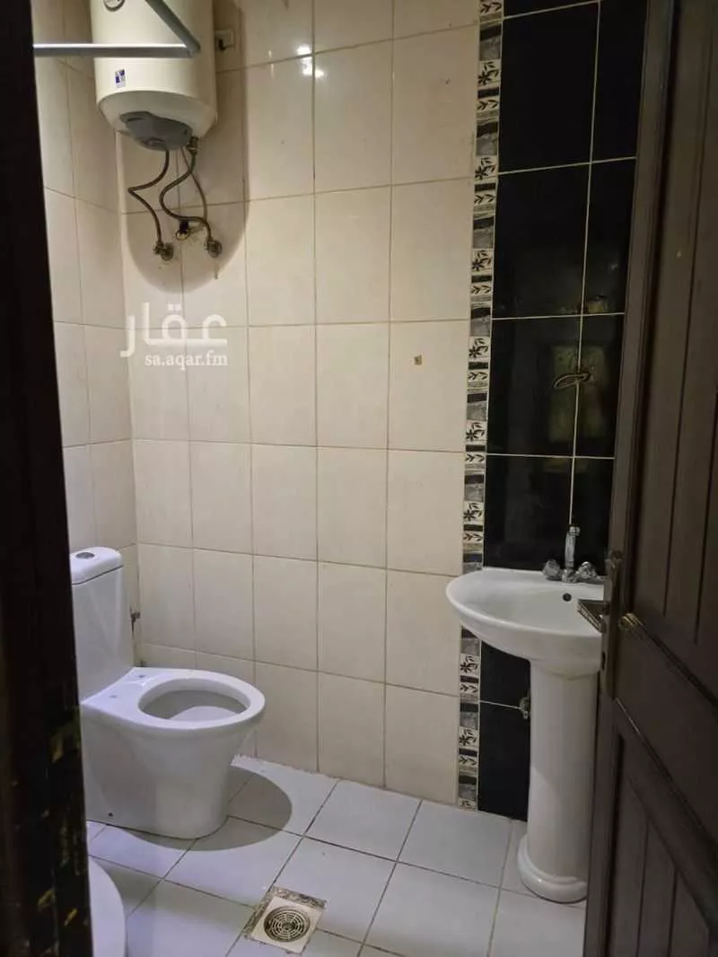 2 bedroom apartment in Al Marwa 13