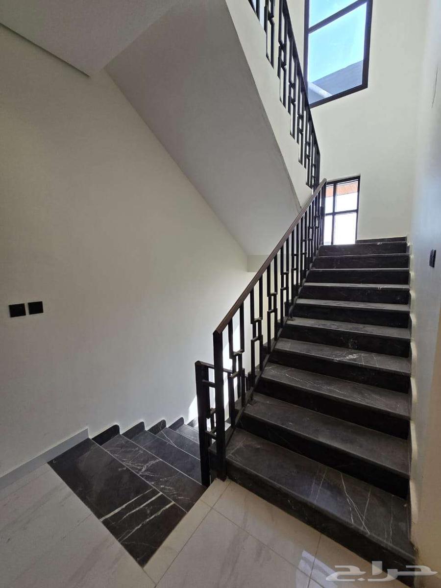 5 bedroom apartment in Al Murjan 4