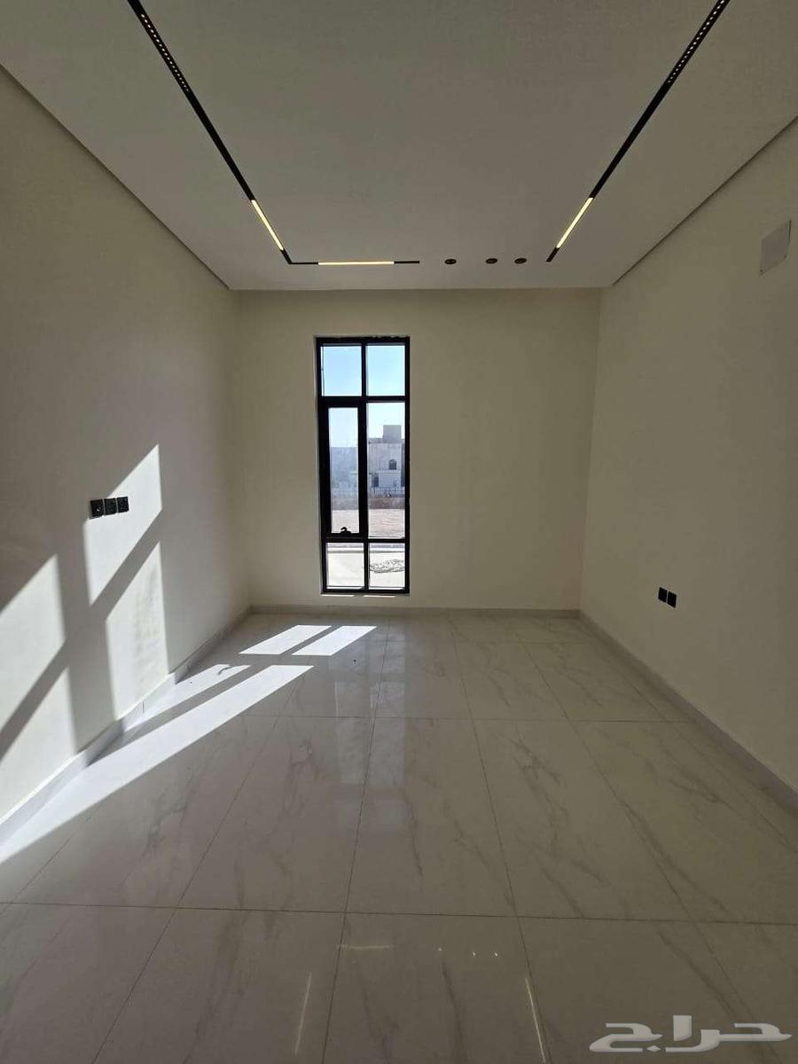 5 bedroom apartment in Al Murjan 8