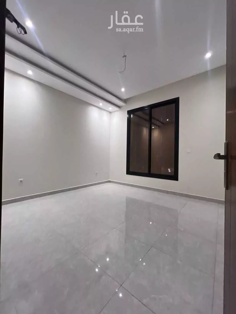 5 bedroom apartment in Al Marwa 6