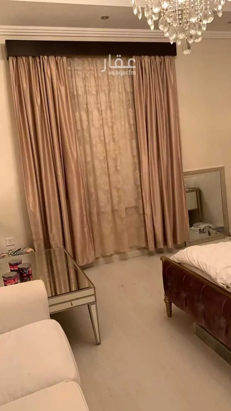4 bedroom apartment in Al Marwa 5
