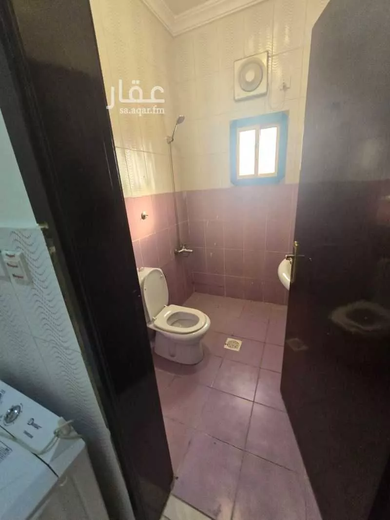 2 bedroom apartment in Al Naseem 5
