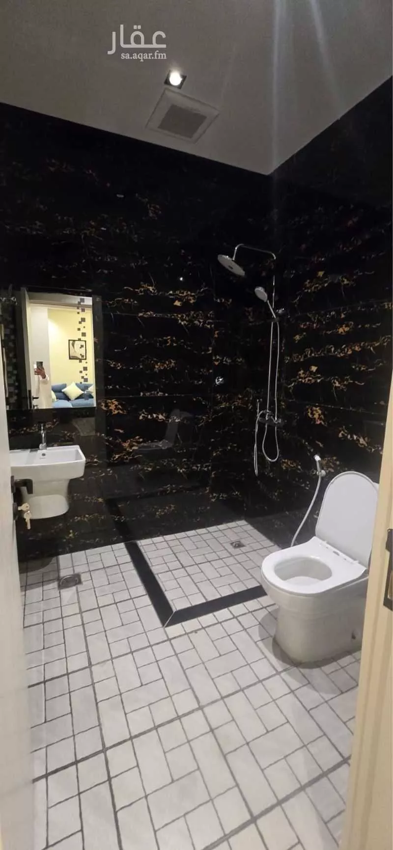 1 bedroom apartment in Al Shati 14
